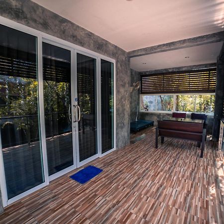 Green Mango Thong Sala Exterior foto